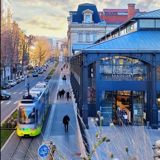 Hote Stephanois Studio, Parking& Borne Electrique سانت إتيان المظهر الخارجي الصورة